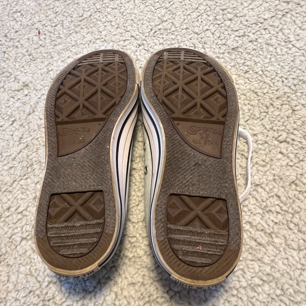 Light blue size 8 women's -size 6 men's Chuck Taylor sneakers. Lightly worn. - Picture 2 of 3